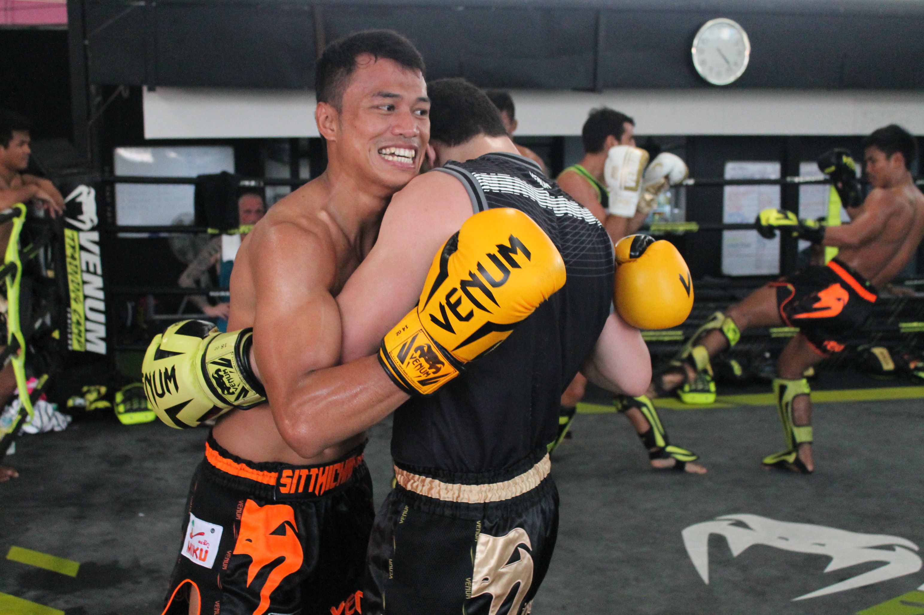 Venum Thai Camp Sport Sac Holdall Muay Thai MMA Brésilien No-GI Training Gear